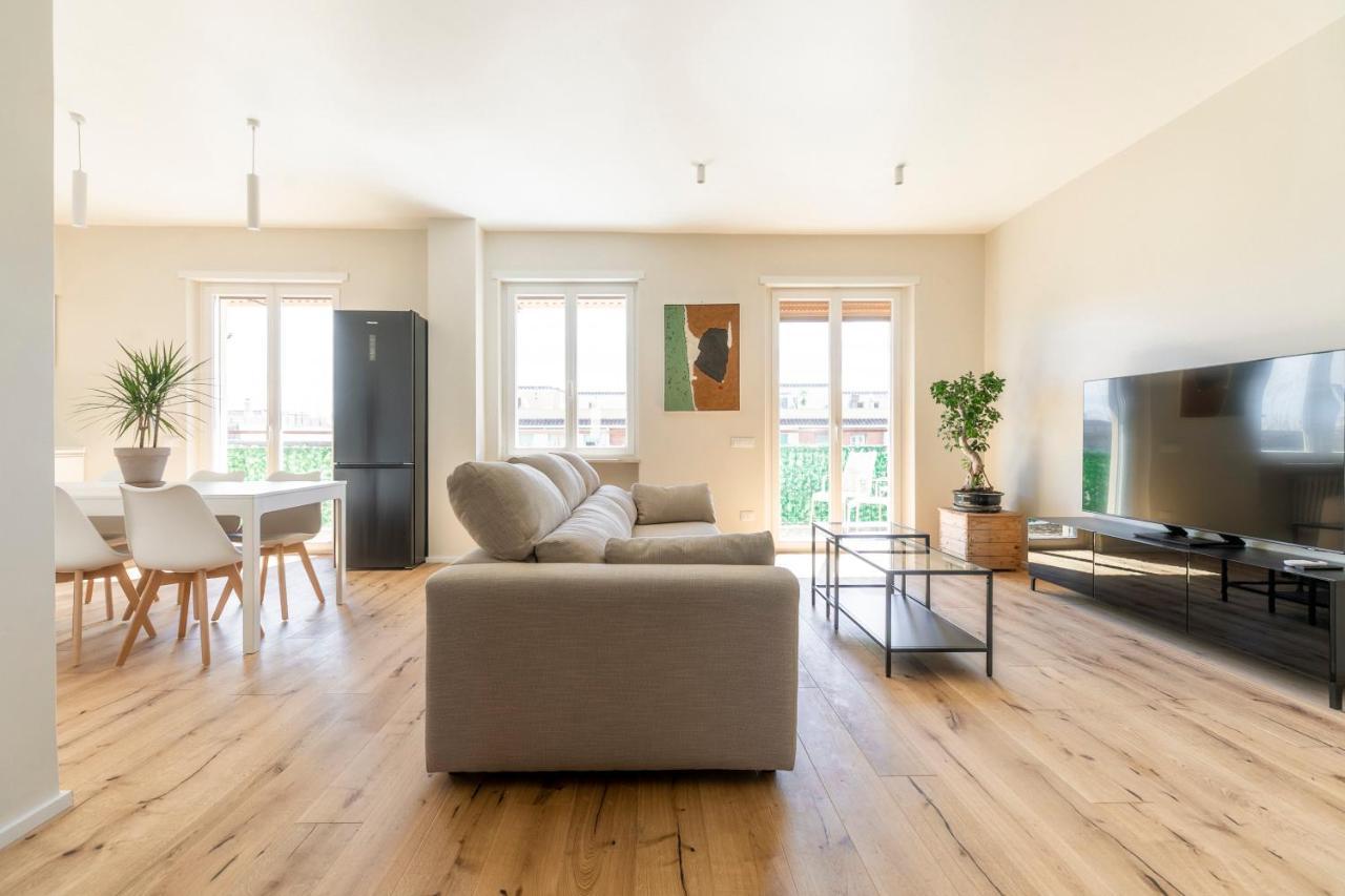 La Dolce Vita - Sunny Penthouse Trastevere Station 100Sqm Rome Exterior photo