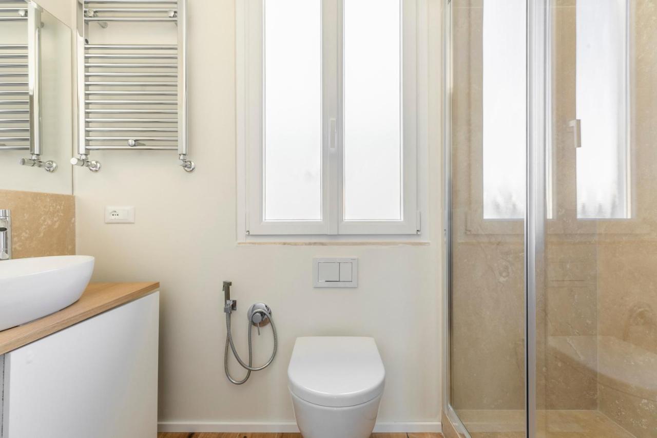 La Dolce Vita - Sunny Penthouse Trastevere Station 100Sqm Rome Exterior photo