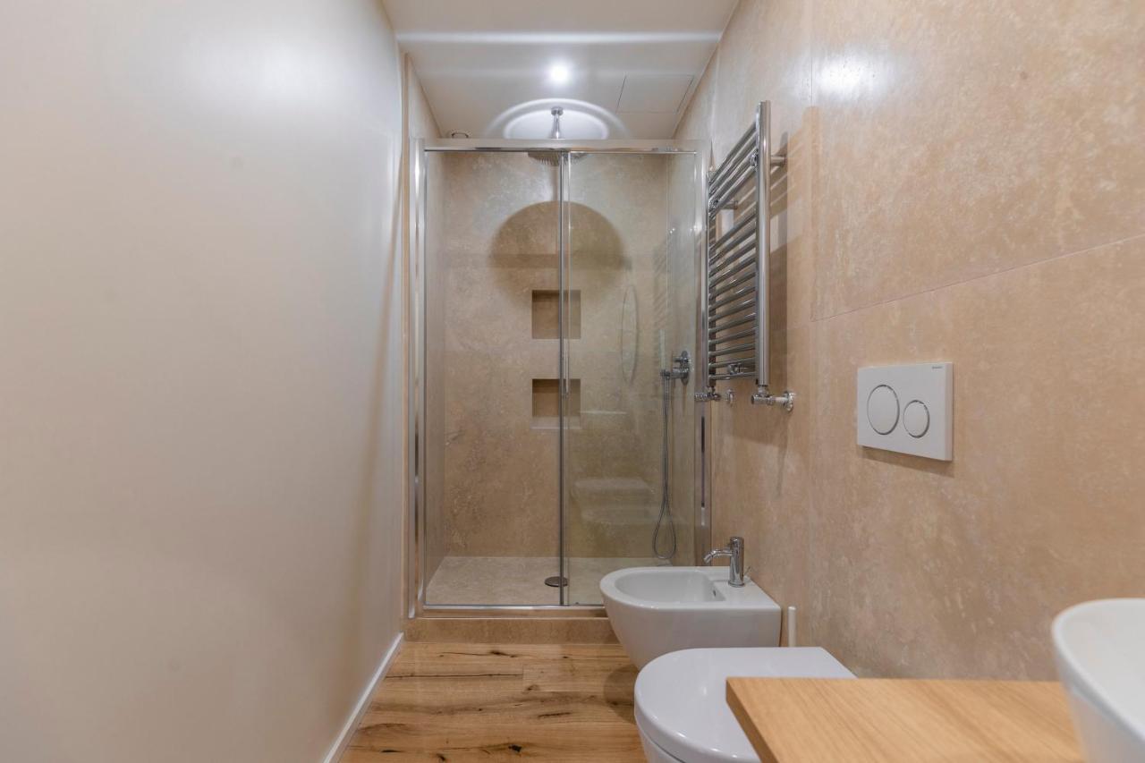 La Dolce Vita - Sunny Penthouse Trastevere Station 100Sqm Rome Exterior photo