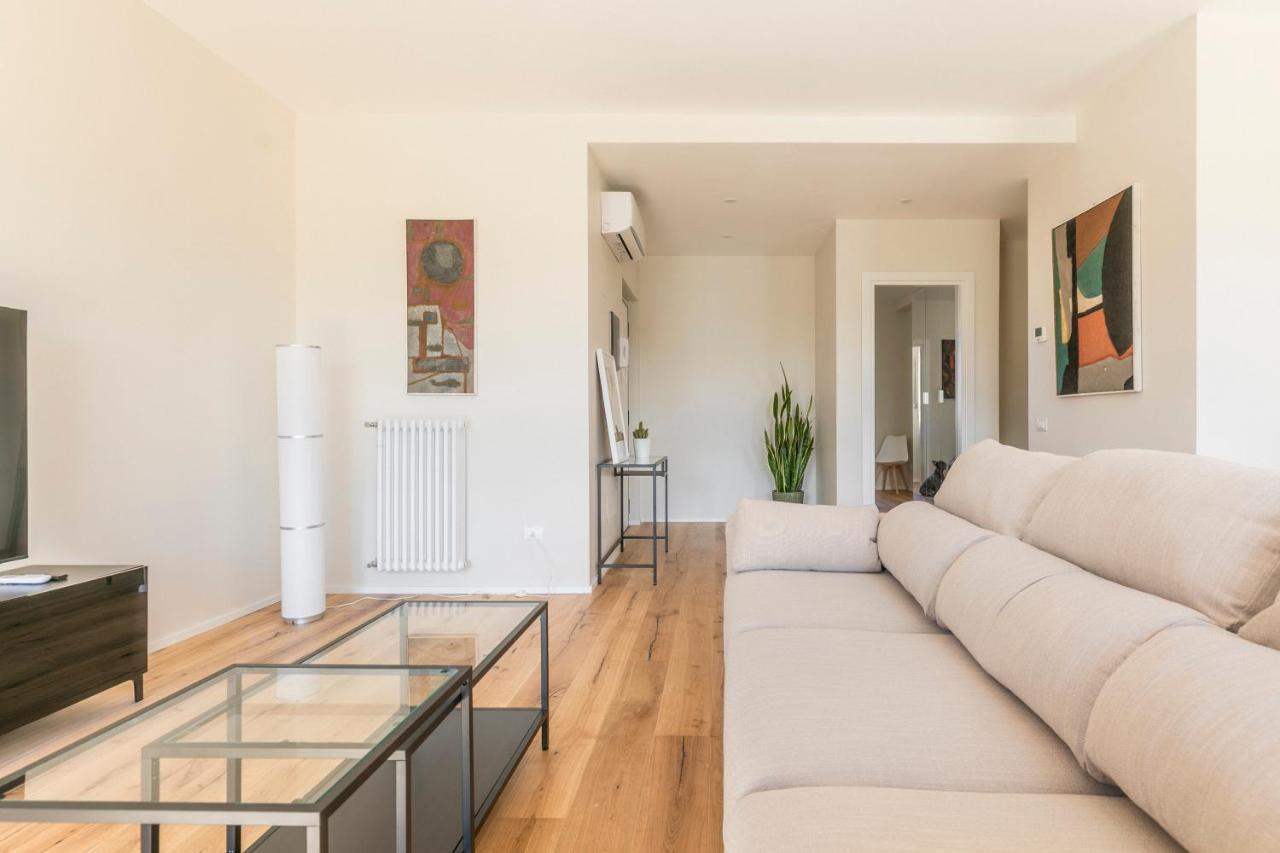 La Dolce Vita - Sunny Penthouse Trastevere Station 100Sqm Rome Exterior photo